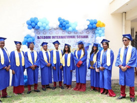 Estudantes angolanos da Baldom International School de Abuja (Nig&eacute;ria) terminaram com distin&ccedil;&atilde;o o ano lectivo 2026 - MIREX