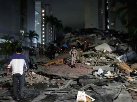 Mais de cinco mil pessoas morreram no sismo que abalou a Venezuela - DR