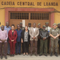 Visita a cadeia central de Luanda 