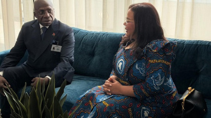 Ministro das Rela&ccedil;&otilde;es Exteriores, T&eacute;te Ant&oacute;nio, manteve um encontro com a sua hom&oacute;loga da RDC, Th&eacute;r&egrave;se Kayikwamba Wagner