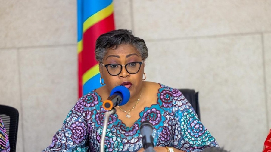 RDC registra cerca de tr&ecirc;s mil casos de Ebola e governo solicita resposta r&aacute;pida