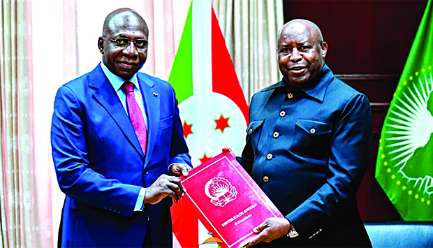 Presidente do Burundi recebe ministro T&eacute;te Ant&oacute;nio