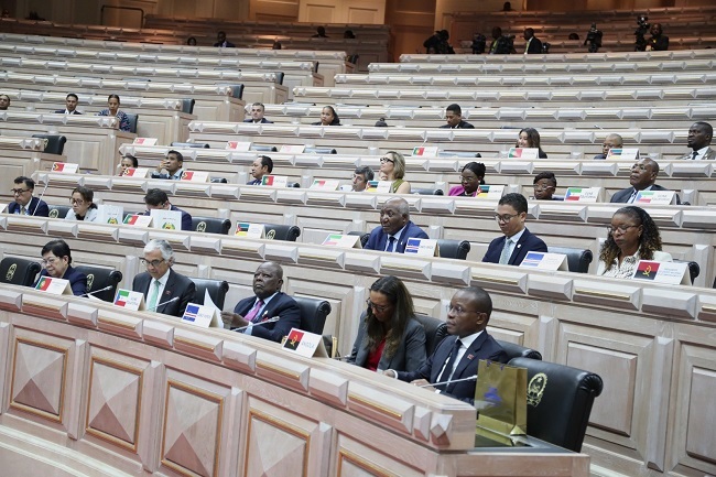 Sess&atilde;o Intercalar da Assembleia Parlamentar da CPLP realizou-se em Luanda