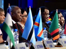 &Aacute;frica do Sul acolhe 46&ordf; cimeira dos Chefes de Estado e de Governo da SADC - DR