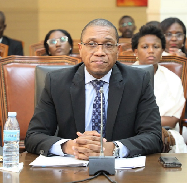 Director para &Aacute;frica, M&eacute;dio Oriente e Organiza&ccedil;&otilde;es Regionais do Minist&eacute;rio das Rela&ccedil;&otilde;es Exteriores, Jorge Catarino Cardoso