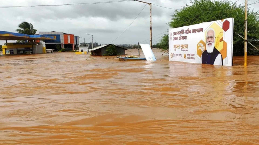 Chuvas fortes e deslizamentos de terra causam mais de 100 mortes na &Iacute;ndia