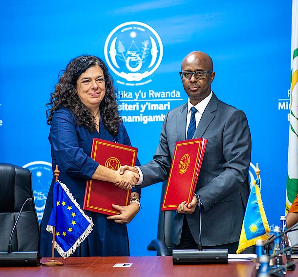 Rwanda e UE assinam acordo para impulsionar agricultura inteligente