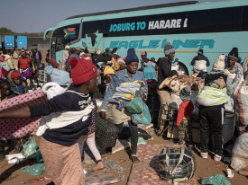 &Aacute;frica do Sul: mais de 178 mil imigrantes deixaram o pa&iacute;s - DR