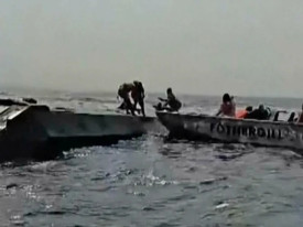 Mais de 40 pessoas morrem no naufr&aacute;gio de ferry no Zimbabwe - DR