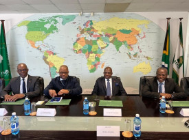 Ministro das Rela&ccedil;&otilde;es Exteriores, T&eacute;te Ant&oacute;nio, visitou, em Durban (&Aacute;frica do Sul), o Centro Africano para a Resolu&ccedil;&atilde;o Construtiva de Conflitos (ACCORD) - MIREX