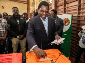 Eleitores zambianos fluem &agrave;s urnas para escolher Presidente e Deputados   - DR
