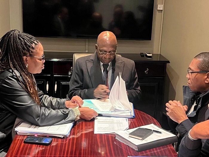 Ministro das Rela&ccedil;&otilde;es Exteriores, T&eacute;te Ant&oacute;nio, participa, em Durban (&Aacute;frica do Sul), na reuni&atilde;o do Conselho de Ministros da SADC