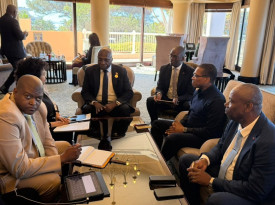 Ministro das Rela&ccedil;&otilde;es Exteriores, T&eacute;te Ant&oacute;nio, reuniu-se na &Aacute;frica do Sul, com a directora executiva da AUDA-NEPAD, Nardos Bekele-Thomas - MIREX