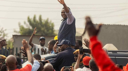 Hakainde Hichilema reeleito como Presidente da Z&acirc;mbia para um segundo mandato