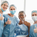 Membros da Miss&atilde;o de cirurgia reconstrutiva 