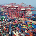 EUA planeiam nova tarifa sobre produtos chineses