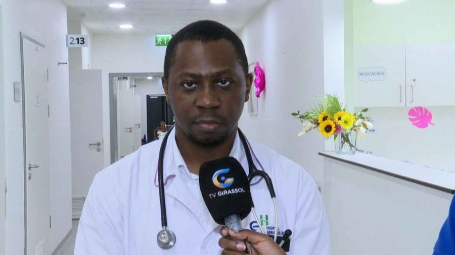 Director do Centro Oncol&oacute;gico do Hospital Geral Her&oacute;is de Kifangondo 
