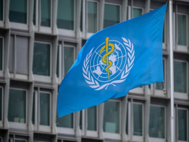Bandeira da Organiza&ccedil;&atilde;o Mundial da Sa&uacute;de (OMS) - DR