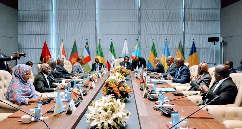 Uni&atilde;o Africana intensifica media&ccedil;&atilde;o para a paz no Sud&atilde;o