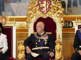 Rei Harald V da Noruega - DR