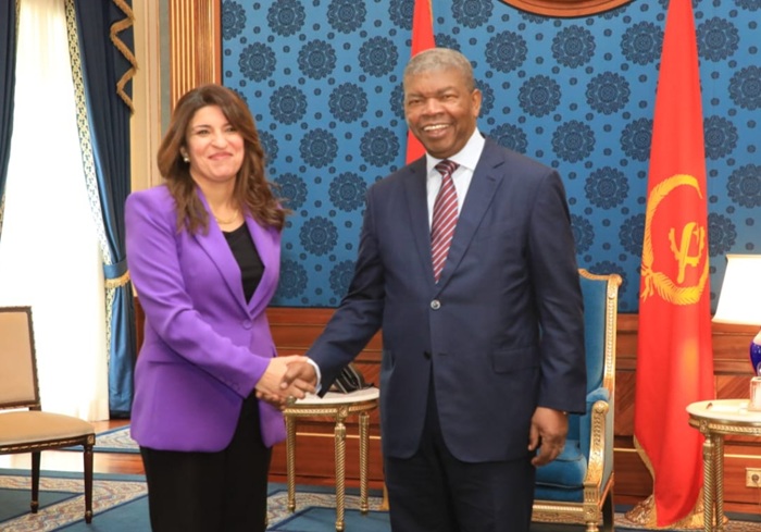 Chefe de Estado, Jo&atilde;o Louren&ccedil;o, recebeu cumprimentos de despedida da embaixadora do Egipto em Angola, Neveen El-Husseiny