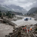 N&uacute;mero de mortos no Nepal e o Tibete j&aacute; ultrapassa mil pessoas 