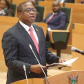 Zimbabwe regista crescimento econ&oacute;mico acima das previs&otilde;es em 2026