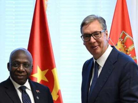 Ministro das Rela&ccedil;&otilde;es Exteriores, T&eacute;te Ant&oacute;nio, entregou, ao Chefe de Estado, da S&eacute;rvia, Aleksandar Vu?i?, uma mensagem do Presidente Jo&atilde;o Louren&ccedil;o - MIREX