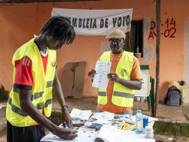 Guin&eacute;-Bissau aprova nova Constitui&ccedil;&atilde;o que refor&ccedil;a poderes presidenciais - DR