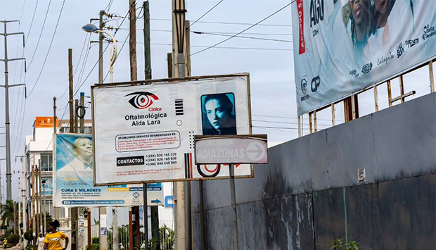 Pain&eacute;s publicit&aacute;rios 