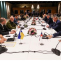 R&uacute;ssia admite retoma de negocia&ccedil;&otilde;es de paz com a Ucr&acirc;nia