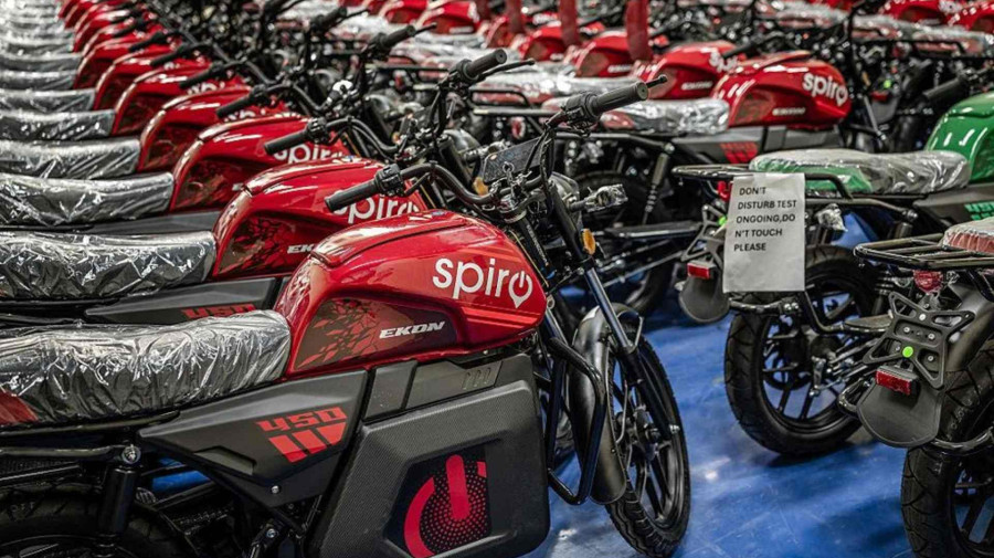 Importa&ccedil;&otilde;es africanas de motociclos el&eacute;ctricos chineses aumentam 60%