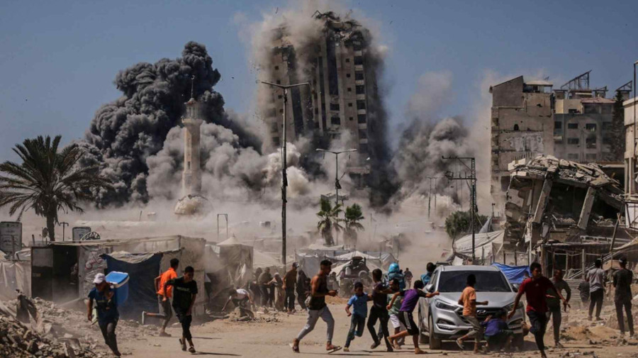 Ataque israelita mata duas pessoas e fere 13 na Faixa de Gaza