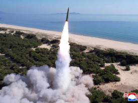 Coreia do Norte lan&ccedil;a m&iacute;sseis bal&iacute;sticos de curto alcance em direc&ccedil;&atilde;o ao mar - DR