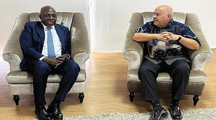 Ministro T&eacute;te Ant&oacute;nio manteve encontro com hom&oacute;logo de Cabo Verde 