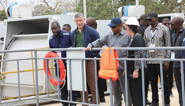 Ministro Jo&atilde;o Baptista Borges visita obras do Projecto Quilonga Grande