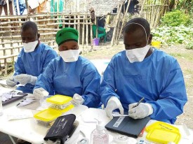 RDC enfrenta grave insufici&ecirc;ncia de m&eacute;dicos para resposta ao surto de &Eacute;bola - DR