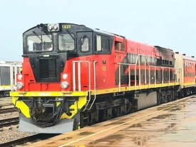 CFB prev&ecirc; recuperar 100 carruagens at&eacute; 2027 - DR
