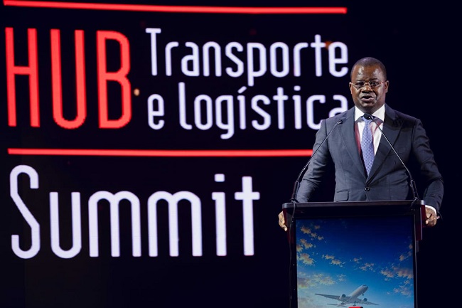 Ministro de Estado e chefe da Casa Civil do Presidente da Rep&uacute;blica, Dion&iacute;sio da Fonseca, discursa na abertura da segunda edi&ccedil;&atilde;o da Cimeira sobre Transportes e Log&iacute;stica