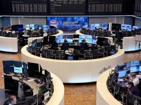 Bolsas mundiais oscilam perante subida das taxas de juro e dos pre&ccedil;os do petr&oacute;leo - DR