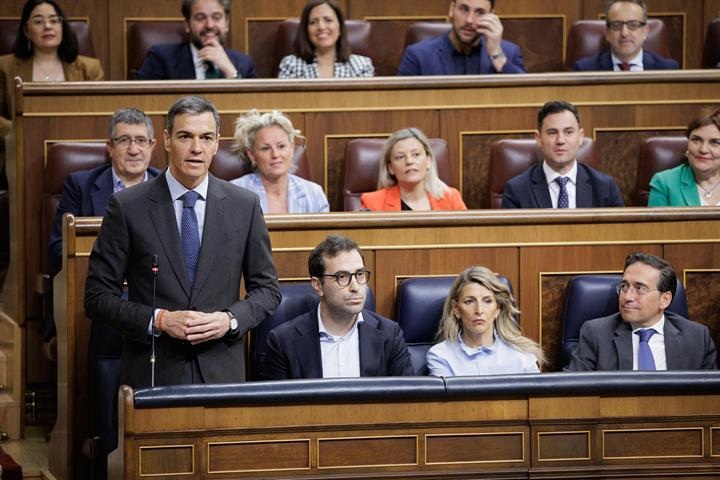 Espanha convoca elei&ccedil;&otilde;es antecipadas para 29 de Novembro