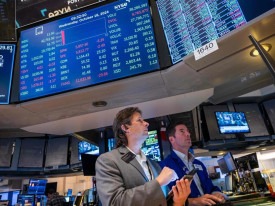 Mercados mundiais recuperam enquanto petr&oacute;leo e yields recuam - DR