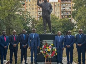 Delega&ccedil;&atilde;o do Minist&eacute;rio do Interior, chefiada pelo ministro Manuel Homem, rendeu homenagem ao Fundador da Na&ccedil;&atilde;o, em Belgrado (S&eacute;rvia) - DR