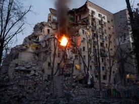 R&uacute;ssia lan&ccedil;a um dos maiores ataques contra a Ucr&acirc;nia - DR