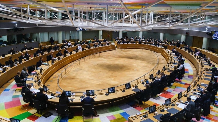 Eurogrupo re&uacute;ne-se em Luxemburgo para analisar investimento e finan&ccedil;as p&uacute;blicas