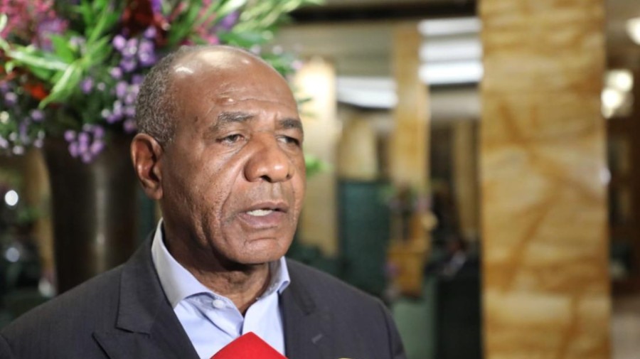 Ministro da Agricultura e Florestas, Isaac dos Anjos 