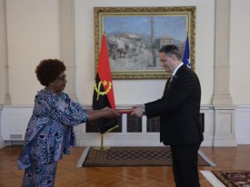 Embaixadora Margarida Izata acreditada na B&oacute;snia e Herzegovina - Cedida