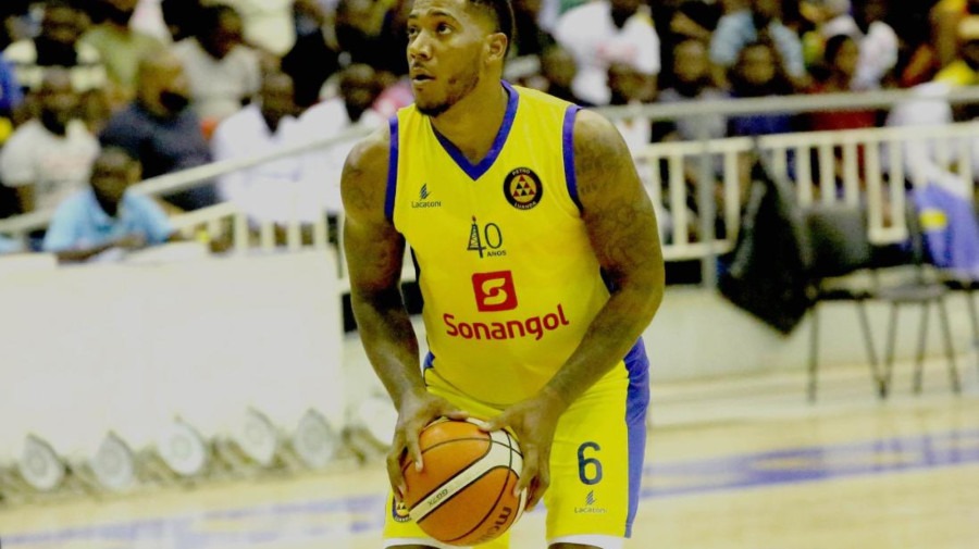Ex-basquetebolista angolano Carlos Morais 