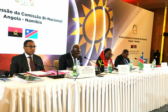 Angola e Nam&iacute;bia realizam primeira sess&atilde;o da Comiss&atilde;o Bi-Nacional entre os dois pa&iacute;ses, em Luanda