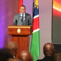 Ministro de Estado para a Coordena&ccedil;&atilde;o Econ&oacute;mica, Jos&eacute; de Lima Massano, discursa no F&oacute;rum Empresarial Angola-Nam&iacute;bia